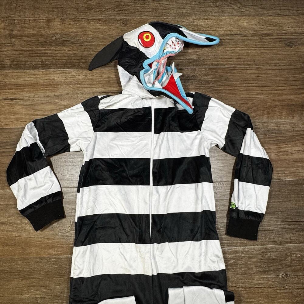 Beetlejuice Sandworm Costume Kids Large 12-14 Spirit Halloween Hooded Jumpsuit - Picture 4 of 9